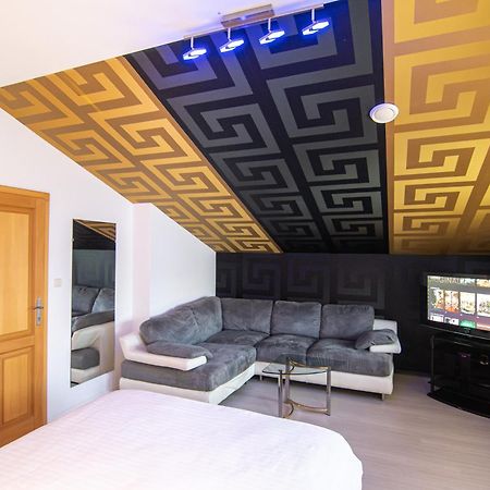 A Perfect Option For People Who Want To Enjoy Their Stay In Košice Esterno foto