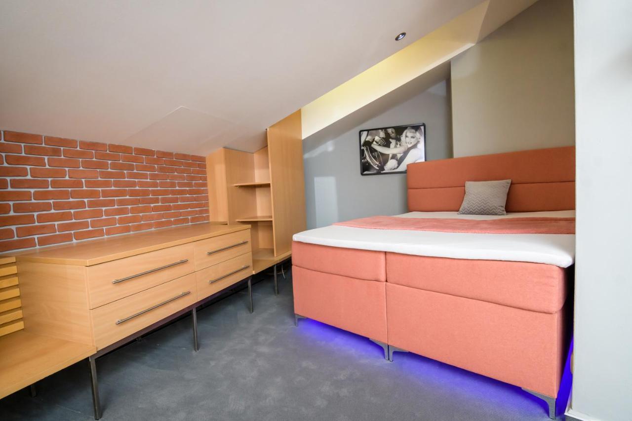 A Perfect Option For People Who Want To Enjoy Their Stay In Košice Esterno foto